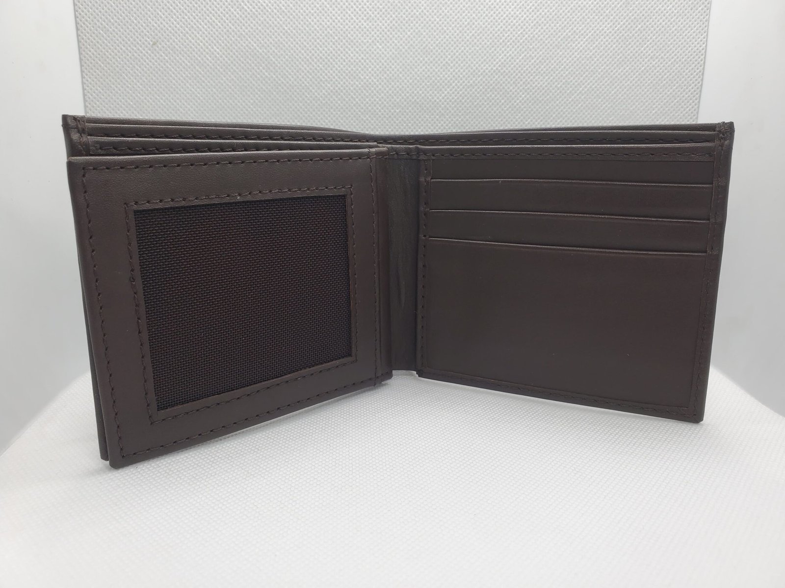 Premium Brown Leather Bifold Wallet for Men - Image 3